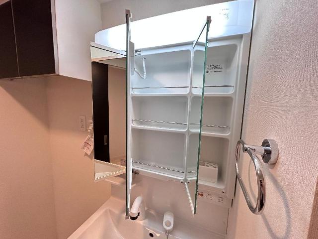 ビレッジ高坪Ⅳ 収納