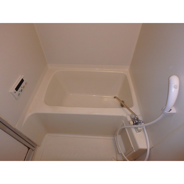 鳩ヶ谷ヒルズ105号室 お風呂