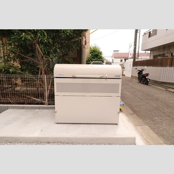 マ・メゾン 敷地内ゴミBOX