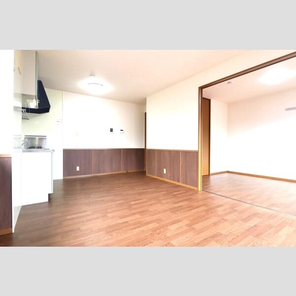 ラファエル　Ⅴ LDKから洋室6帖