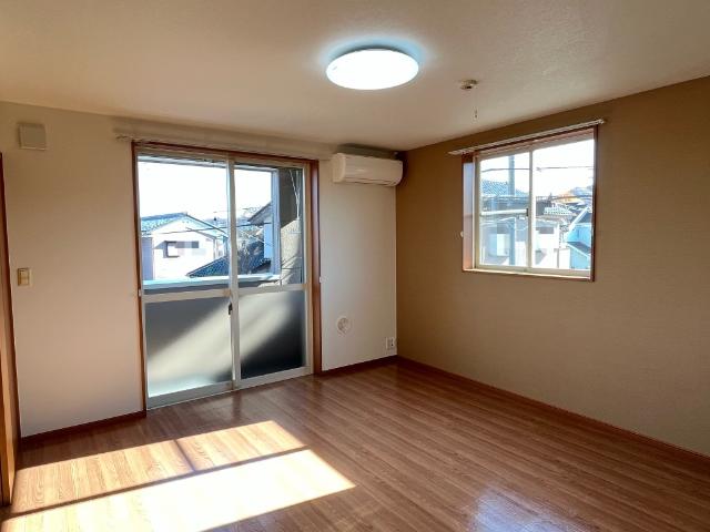 プラム　ツリィ201号室 リビング