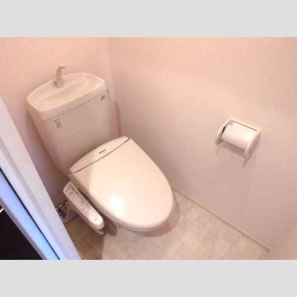 Erdbeere103号室 温水洗浄暖房便座