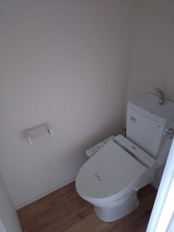 セビリア駒場3階 トイレ