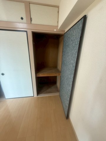 富永ビル 収納