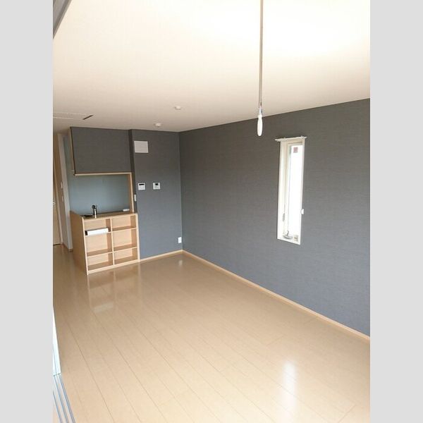 ホワイト ヴィラ303号室 リビング