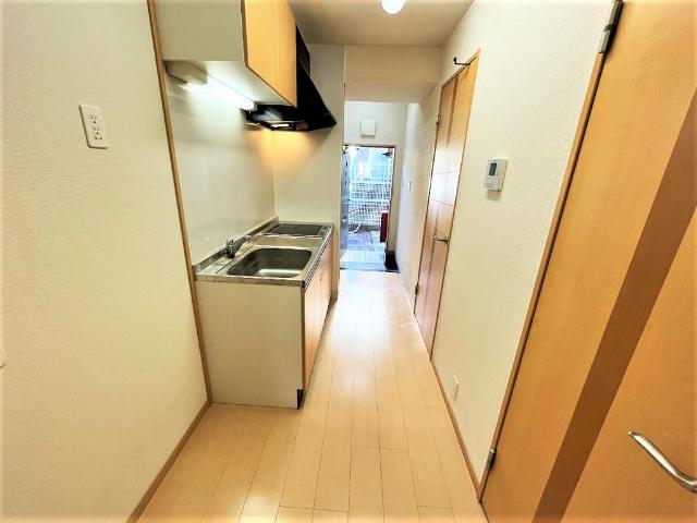 Ｌａ　ｇｌｙｃｉｎｅ101号室 キッチン