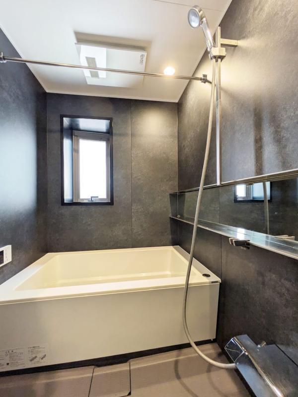 ルクール市ヶ谷払方町(旧ARK HOUSE 市ヶ谷払方町)2階 収納