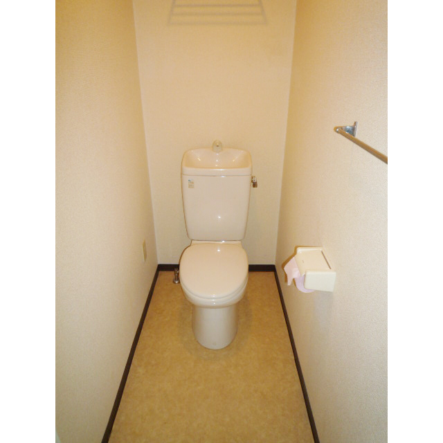 サンハイム清水0201号室 同建物別部屋の参考画像