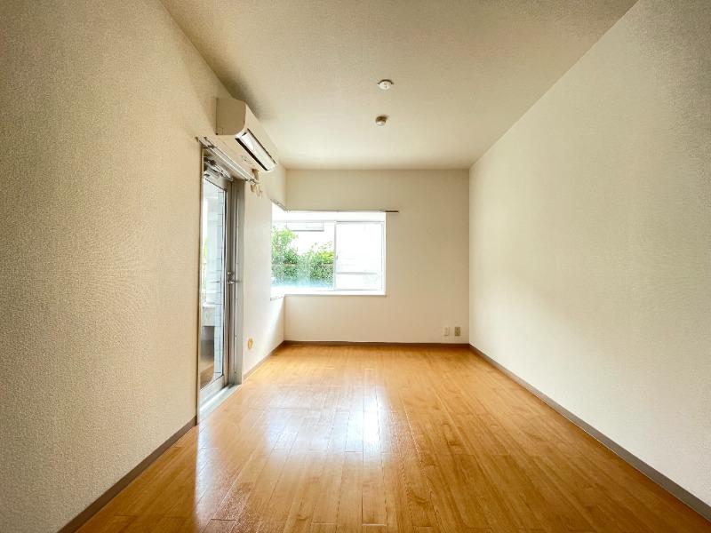 Fujisawa SAKURA Residence リビング