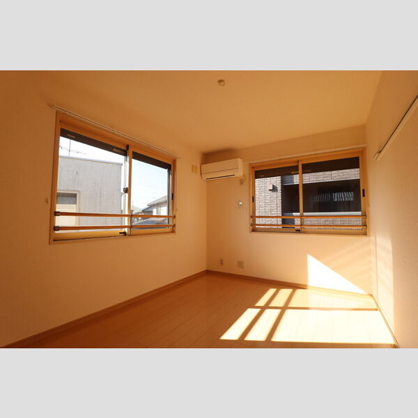 スプリングコート202号室 洋室