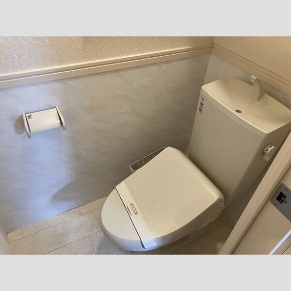 フィオーレ金田西 温水洗浄暖房便座