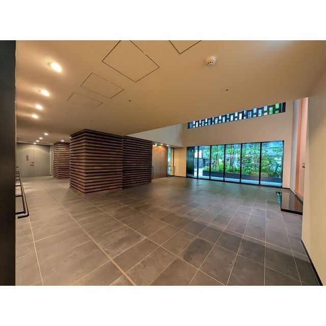 ザ・パークハウス麹町レジデンス ロビー　202508撮影