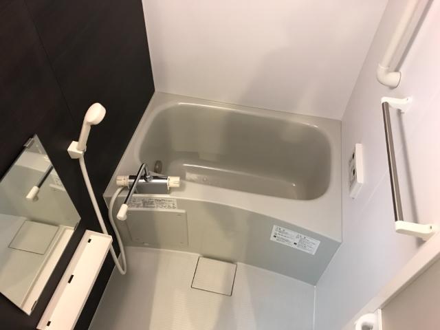 ヴェルデみなみ103号室 バス