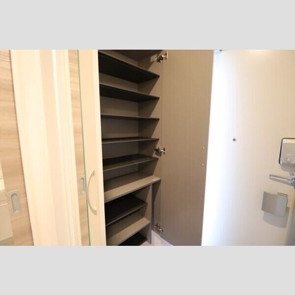 D-room Flower シューズボックス