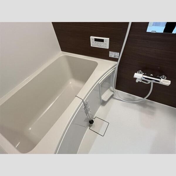 リーブルファイン足立区西新井301号室 お風呂