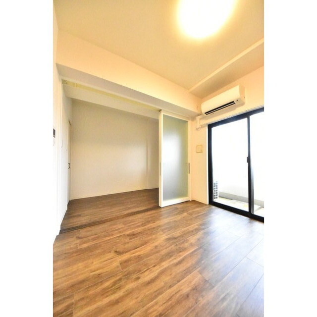 CRESCENT COURT0319号室 内観
