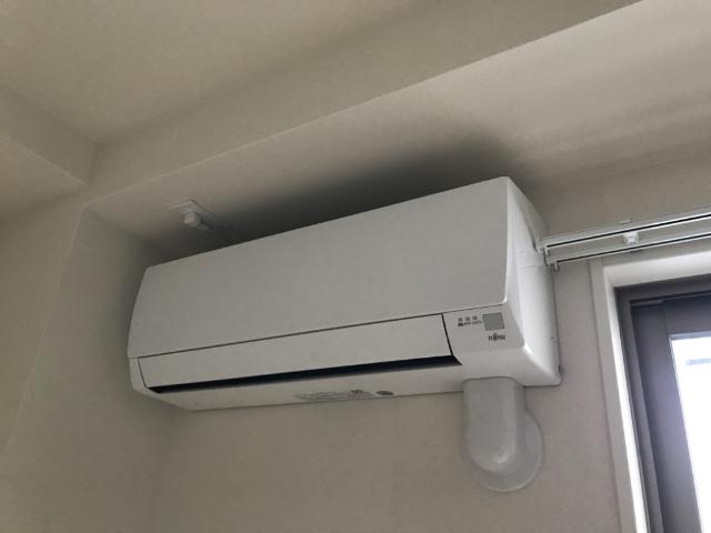 プラム エアコン