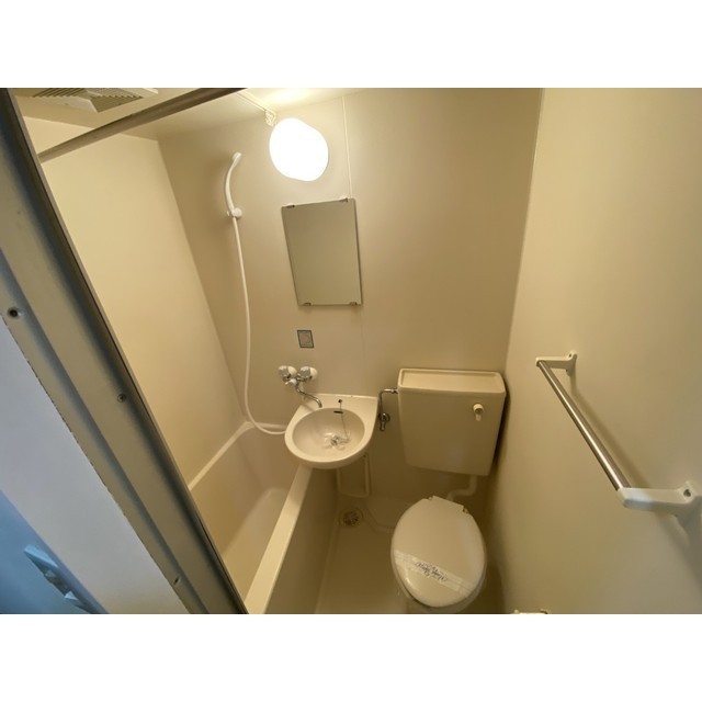 ハイツオータニ202号室 お風呂