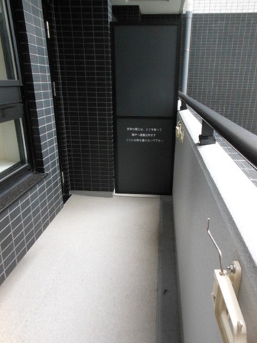 グランド・ガーラ桜木町駅前 バルコニー