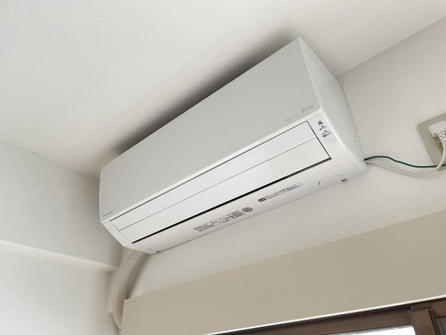 スカイコート横浜山手504号室 エアコン
