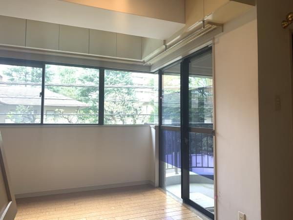 エクレール一番町 リビング