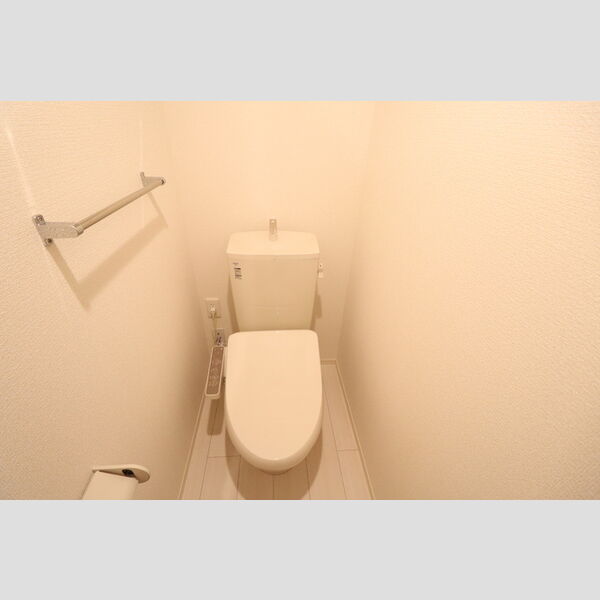 ファミリア.T103号室 温水洗浄暖房便座