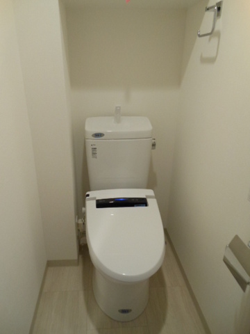 ガーラ・シティ渋谷南平台 コンパクトで使いやすいトイレです