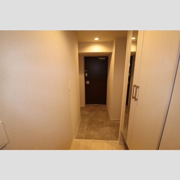 サンジョイアゼロ410号室 玄関