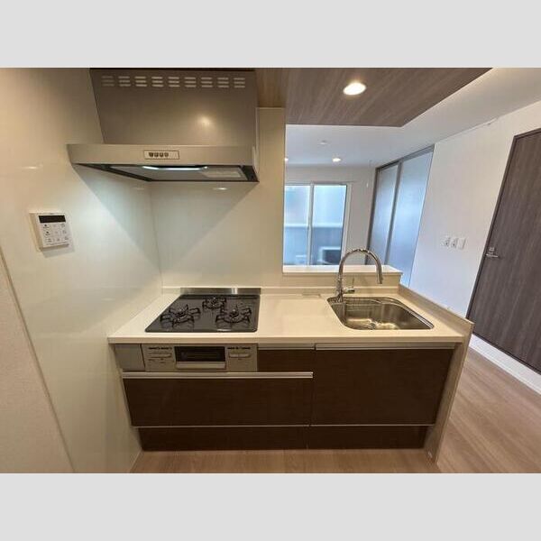 セレスティア西綾瀬206号室 キッチン