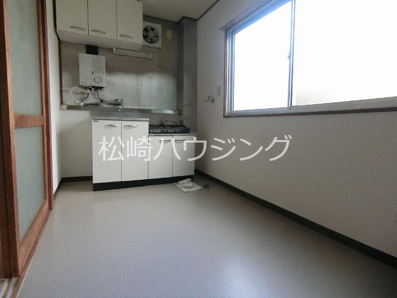 住吉ビル 内観