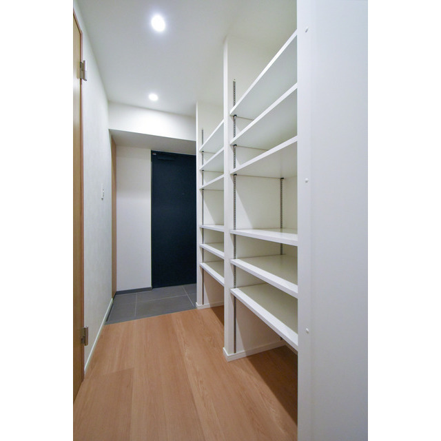 クオリタス押上業平 玄関