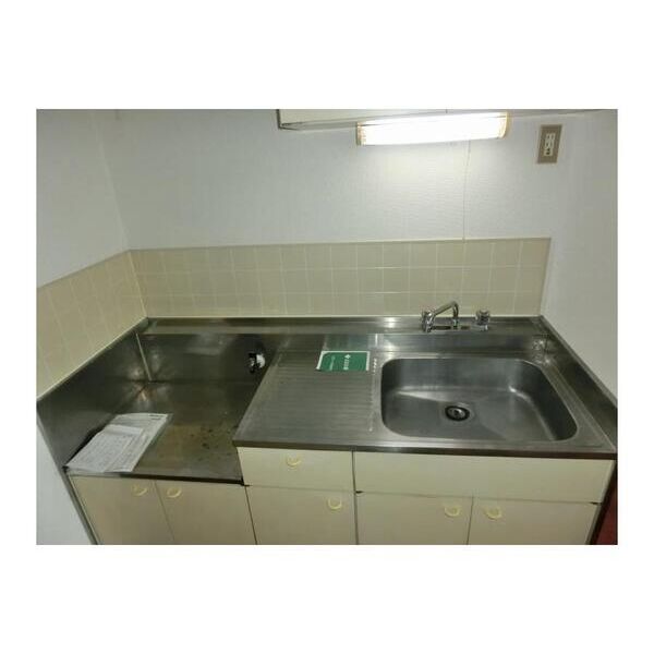 エステートピア・ルリ キッチン