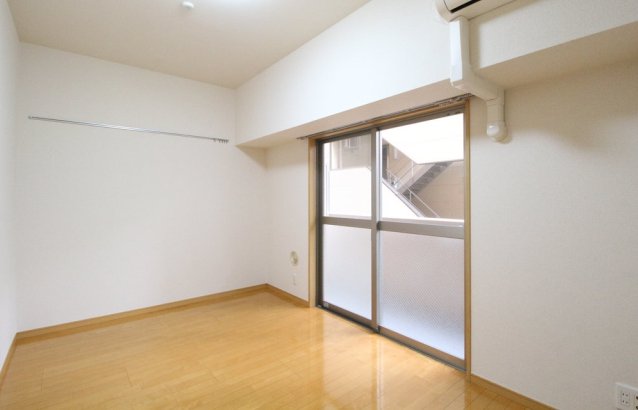 スカイコート神田第３2階 寝室