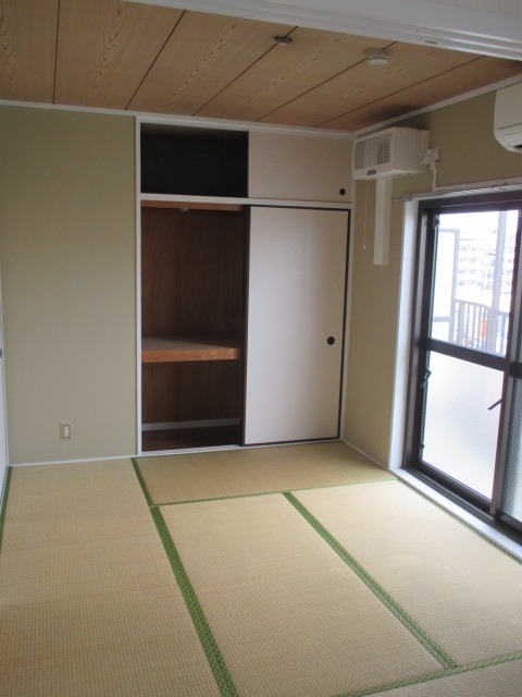 シャトル上杉2階 部屋その他