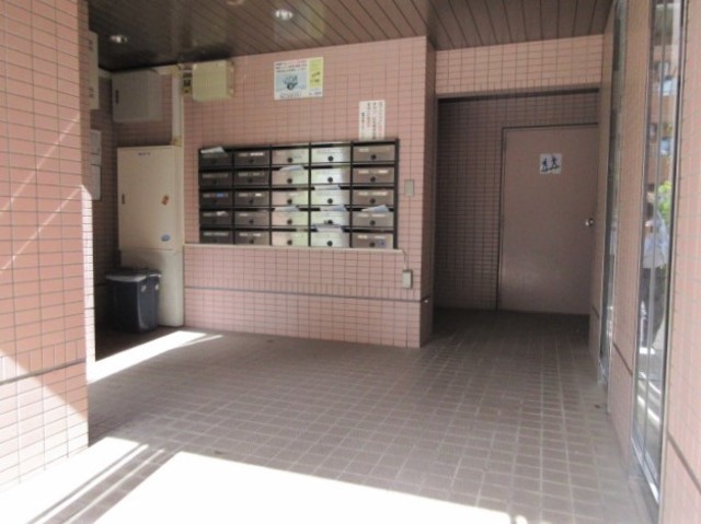 ＣＥＲＥＺＡ　ＳＡＫＡＭＯＴＯ0104号室 ロビー