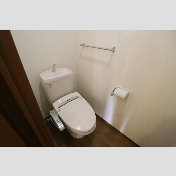 エクレーレ　B トイレ(温水洗浄暖房便座)