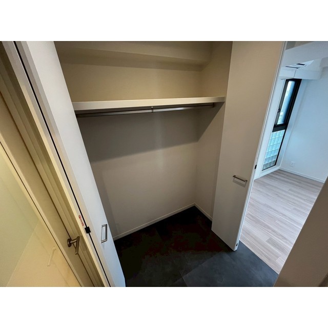 オーパスホームズ白山0903号室 内観