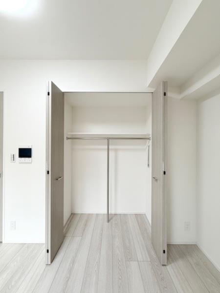 エレミ本蓮沼3階 リビング