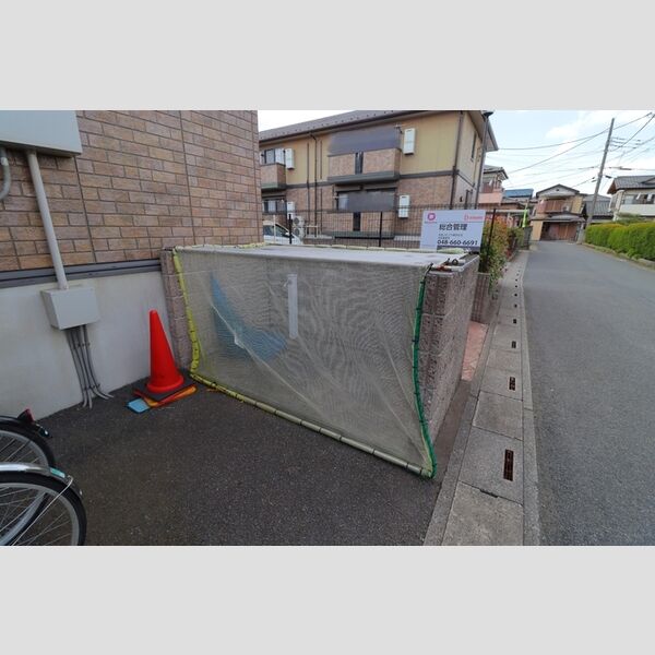 グランディール　Ⅲ ゴミ置き場