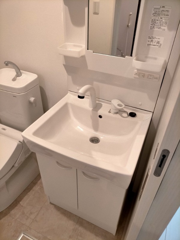 クレールブランシェ西横浜Ａ号棟 洗面