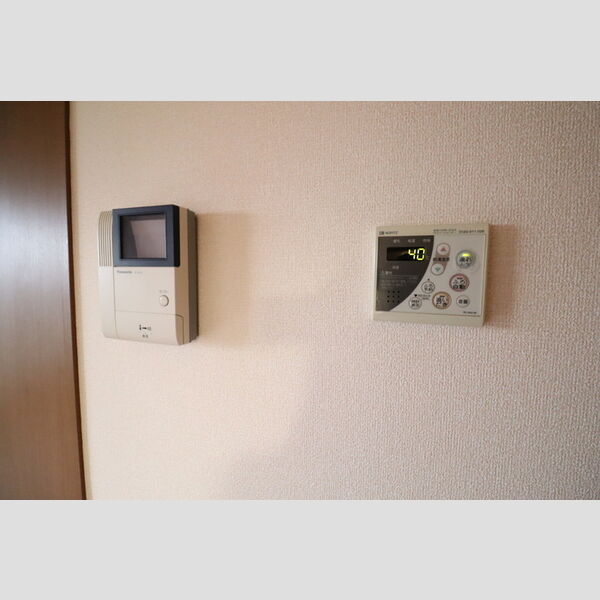 第2サニーサイト202号室 TVモニターホン