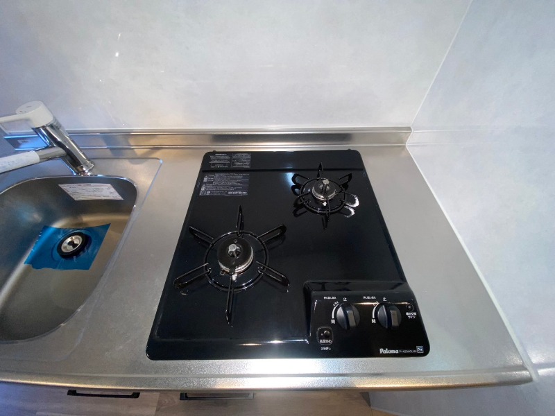 ロータス平和島East2階 ２口ガスコンロ