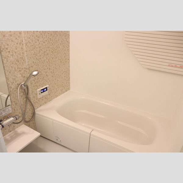 Blumenlied(ブルーメンリート)102号室 同建物別部屋の参考画像