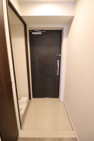 GENOVIA横浜石川町1106号室 玄関