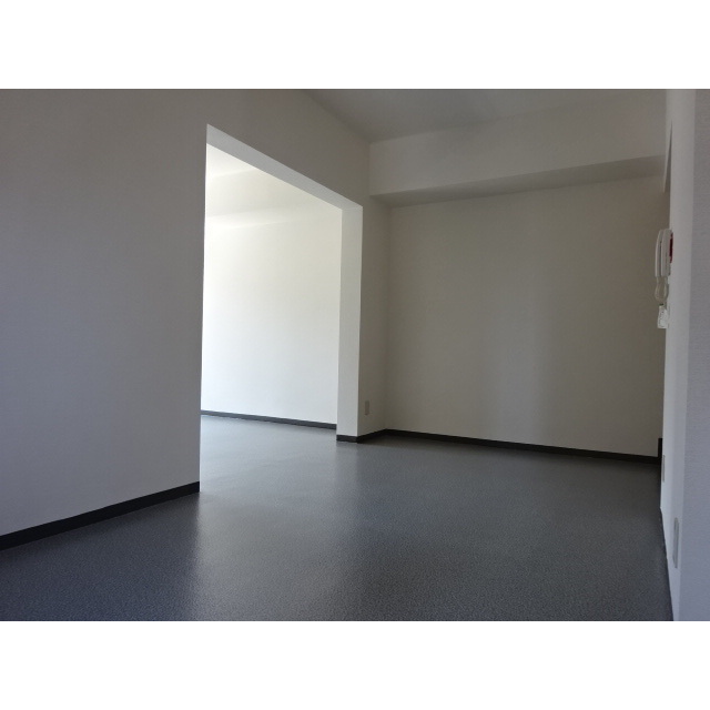 マイルド西新宿 リビング