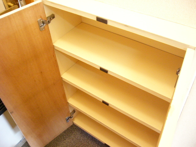 ＡＬＥＧＲＩＡ0102号室 収納