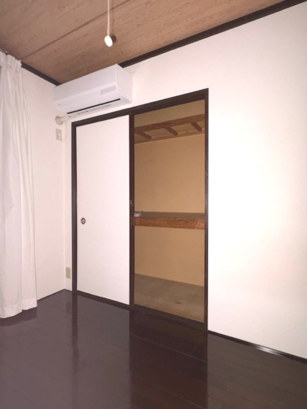 ハイツトラスティ第二 収納