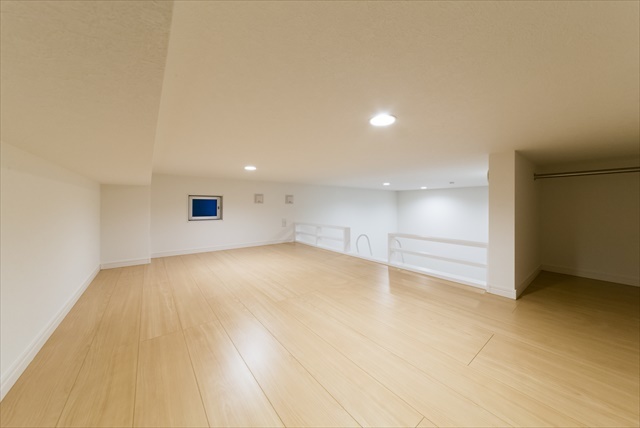 カスミ美原町1階 リビング