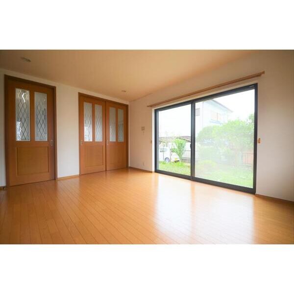 伊勢原市神戸貸家 リビング