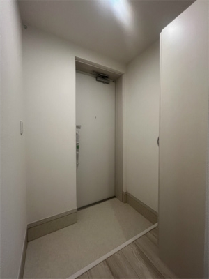 リブリ・蒲田 玄関